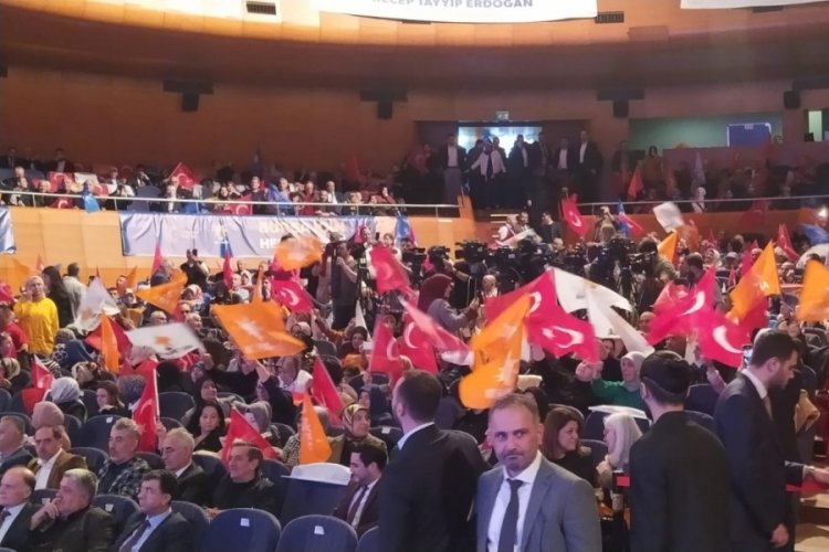 AK Parti Bursa milletvekili adaylarını tanıtıyor