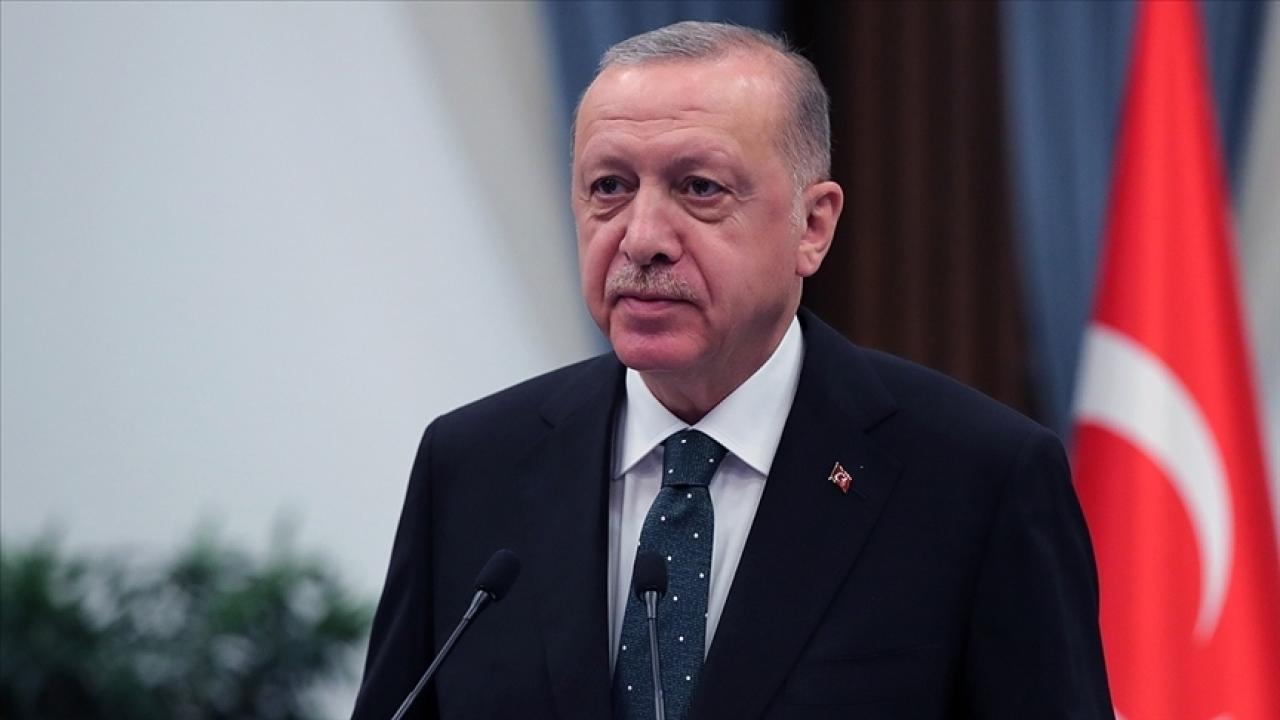 Liderlerden Erdoğan’a geçmiş olsun mesajları