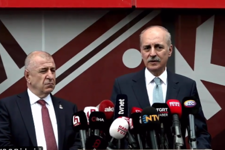 Özdağ, Numan Kurtulmuş ile basın açıklaması yaptı