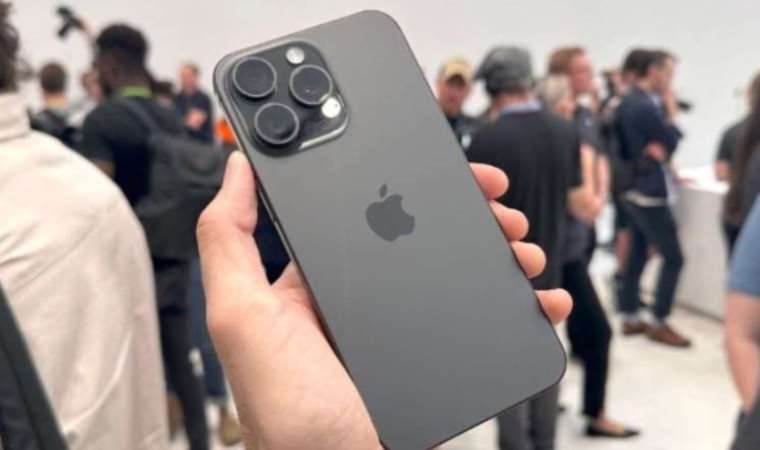 iPhone 15 Pro’nun neden aşırı ısındığı keşfedildi: Sebebi Instagram