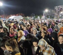 İkinci bir asansör faciasından dönüldü: Binlerce öğrenci protesto etti…