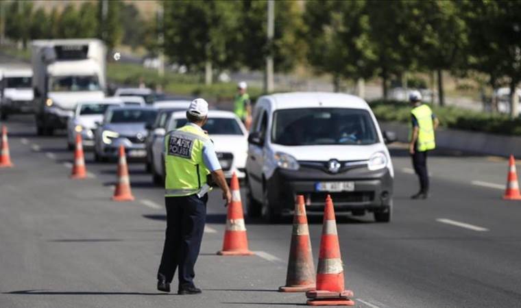 Araç sahipleri dikkat! Trafik cezası iptal edildi