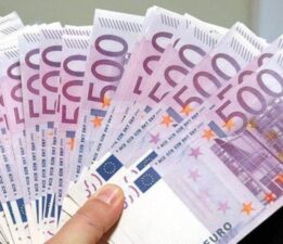 Euro tarihi zirveyi gördü! Dolar ve Euro ne kadar oldu?