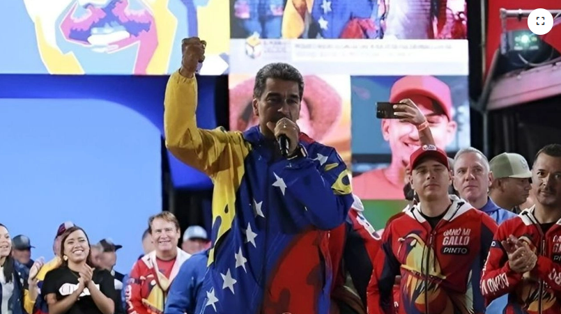 Venezuela’da olaylı seçim! Maduro yeniden başkan