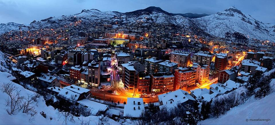 Bursa’da Gümüşhanelilerde bayrak değişimi!